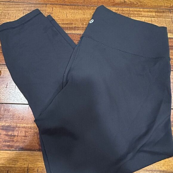 Lululemon Wunder Train High Rise 25” - Picture 1 of 3